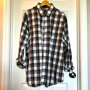 Extra large men’s express dress shirt plaid black-and-white